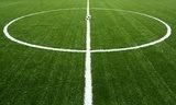 Klarer Blick auf das Fußballmittelfeld