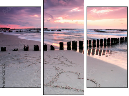 Calmness.Beautiful sunset with symbol of love. - Dreiteiliges Leinwandbild, Triptychon