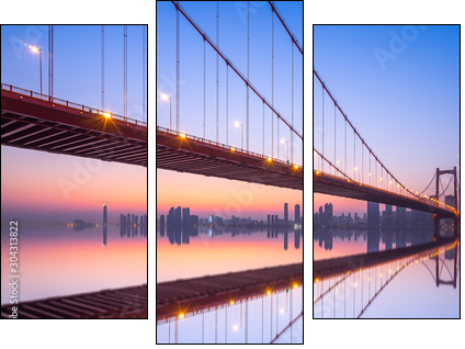 Wuhan parrot shoal yangtze river bridge in nightfall, hubei, China, suspension bridge - Dreiteiliges Leinwandbild, Triptychon