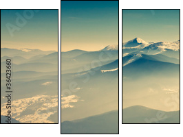 Scenic view of the winter mountains - Dreiteiliges Leinwandbild, Triptychon