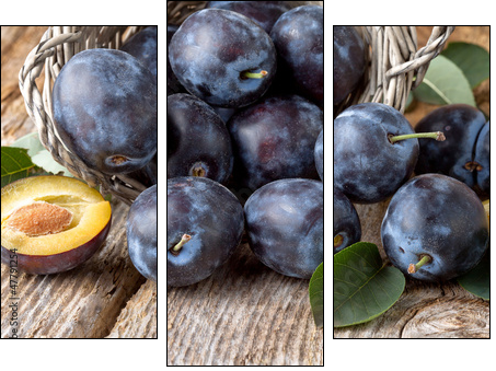 group of fresh plums on wood  background - Dreiteiliges Leinwandbild, Triptychon
