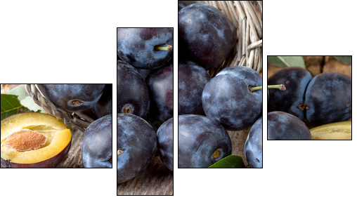 group of fresh plums on wood  background - Vierteiliges Leinwandbild, Viertychon