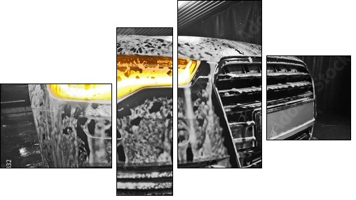 car in foam on sink - Vierteiliges Leinwandbild, Viertychon