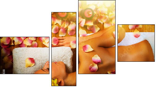 Beautiful woman having massage. - Vierteiliges Leinwandbild, Viertychon