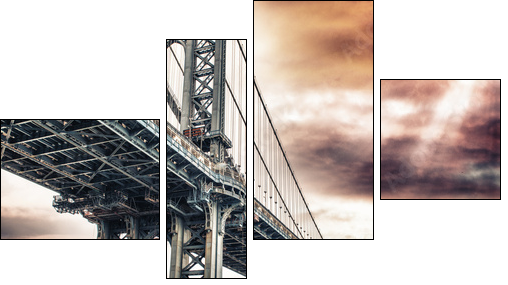 Dusk colors of the sky over magnificent Manhattan Bridge - Vierteiliges Leinwandbild, Viertychon