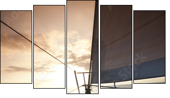 Yacht - Fünfteiliges Leinwandbild, Pentaptychon