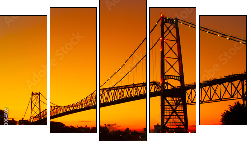 Hercilio Luz bridge in the sunset - Fünfteiliges Leinwandbild, Pentaptychon