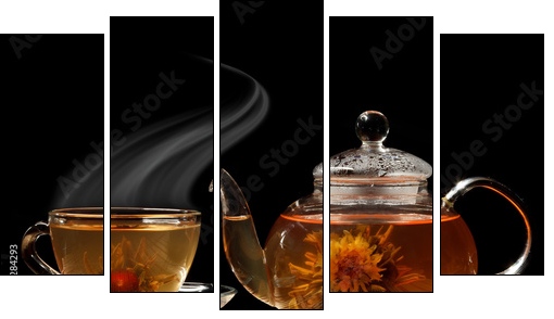 Glass teapot and a cup of green tea on a black background - Fünfteiliges Leinwandbild, Pentaptychon
