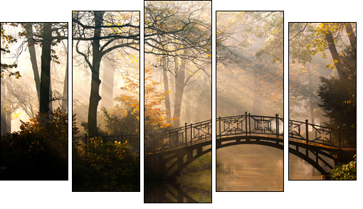 Autumn - Old bridge in autumn misty park - Fünfteiliges Leinwandbild, Pentaptychon
