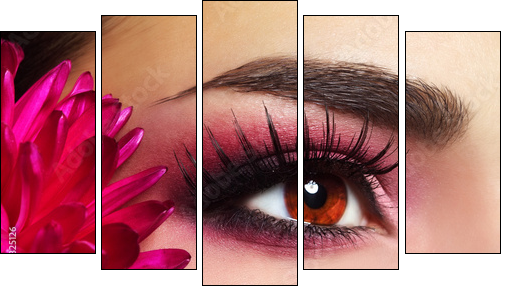 Beautiful Eye Makeup with Aster Flower - Fünfteiliges Leinwandbild, Pentaptychon