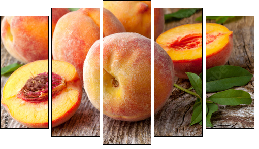 fresh peaches on wood  background - Fünfteiliges Leinwandbild, Pentaptychon
