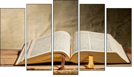 Bible - Fünfteiliges Leinwandbild, Pentaptychon