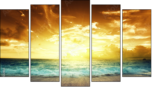 sunset on Seychelles beach - Fünfteiliges Leinwandbild, Pentaptychon
