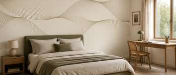Zarter-nebel-aus-linien-in-naturlicher-farbpalette-fur-schlafzimmer-fototapeten-demur