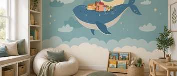 Stilvolle-illustration-eines-wals-mit-mond-und-hauschen-fur-kinder-fototapeten-demur