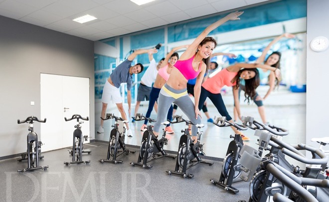 Fitness-time-fitnessclub-fototapeten-demur